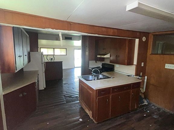 4th image of 3408 S Iris St