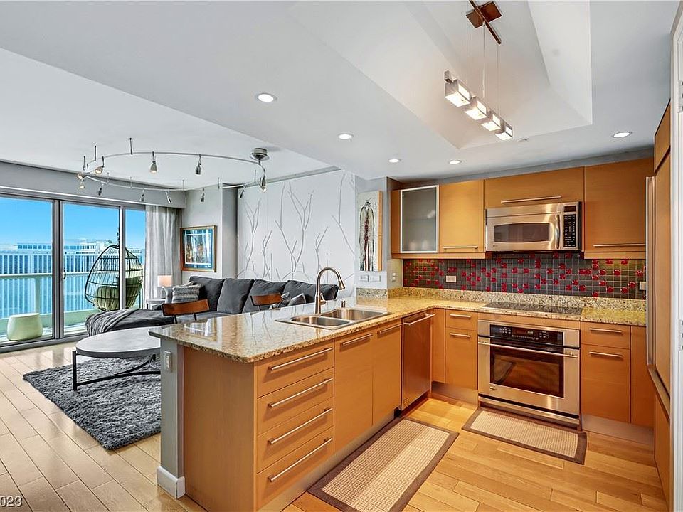 1st image of 322 Karen Ave Unit 2904