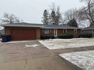 2524 Plymouth Ave, Janesville, WI 53545