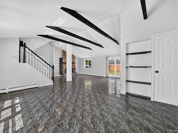 4th image of 3 Lee Place