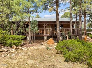 2926 Homestead Dr, Overgaard, AZ 85933
