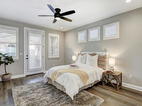 5th image of 2528 Villa Terrace Ln