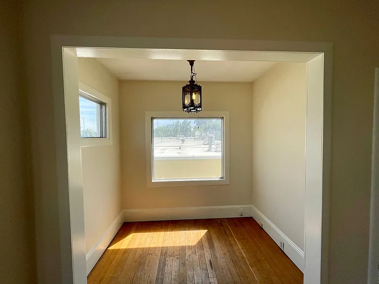 3018 SE 7th Ave — Photo 8