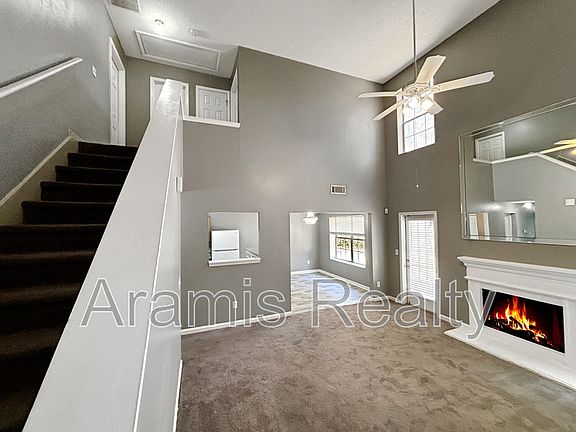 2nd image of 577 Hillandale Park Dr