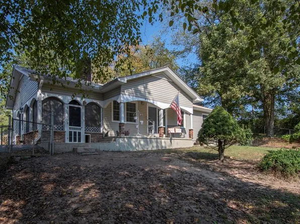64 Ledford Ln, Hayesville, NC 28904