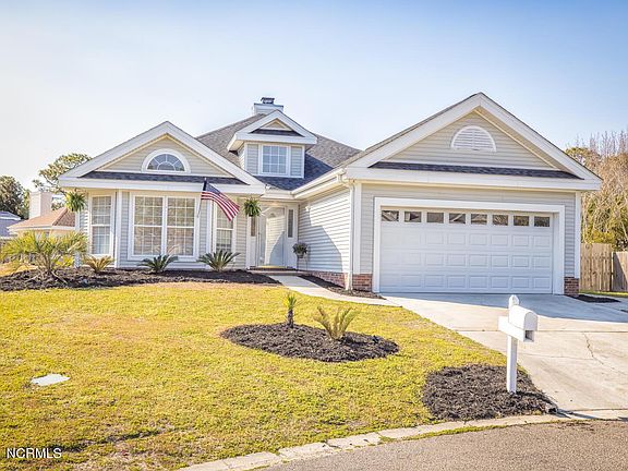2nd image of 8806 Whaley Cir
