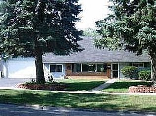 3611 Percy King Rd, Waterford, MI 48329