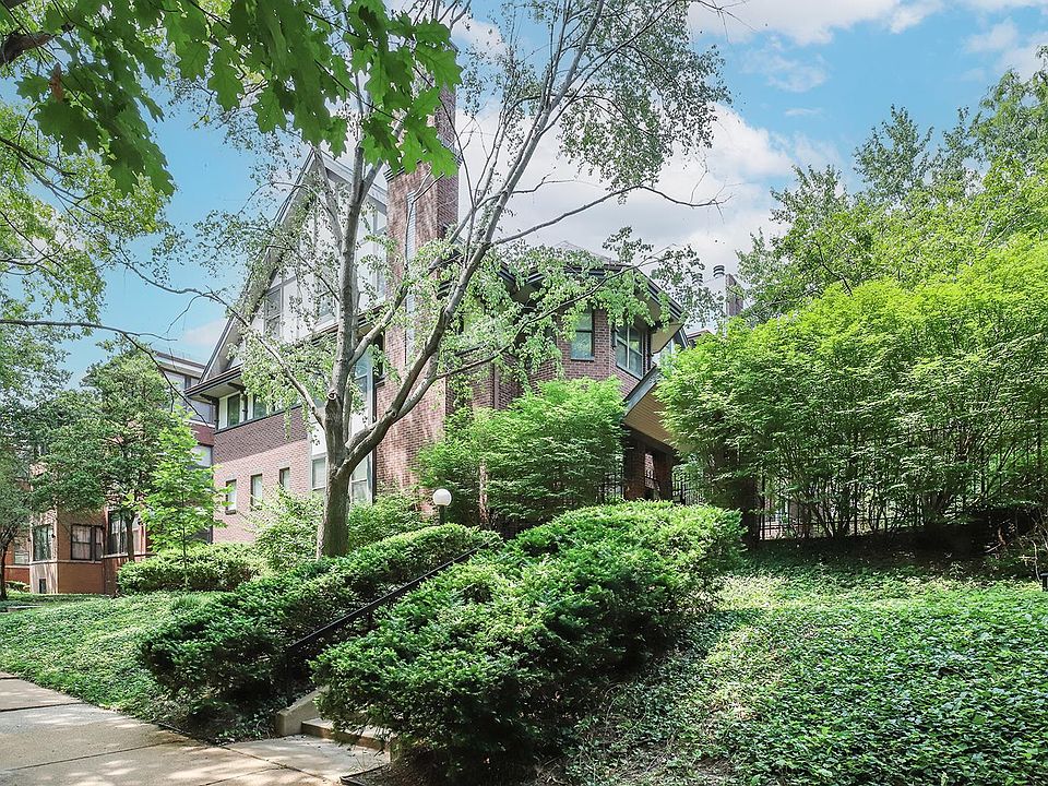 1st image of 5381 Pershing Ave APT 105