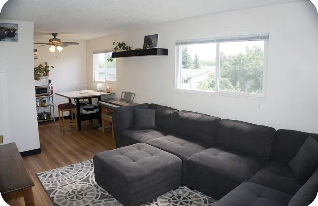1611 Juneau Dr — Photo 1