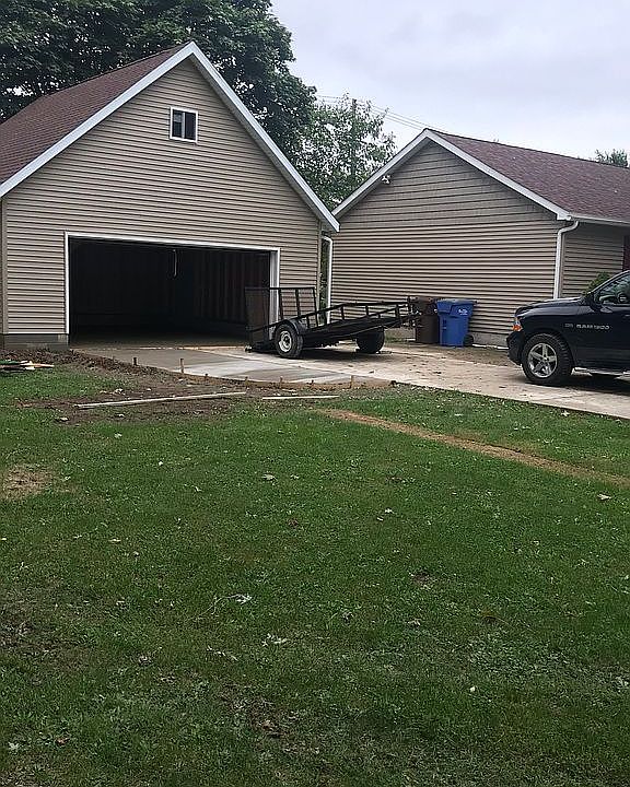 1st image of 4554 Ives Dr