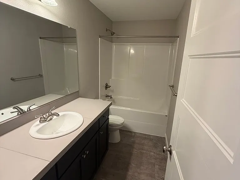 332 E Wayno Way — Photo 19