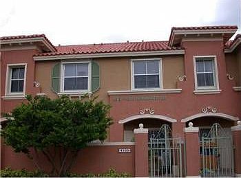 2nd image of 4909 Spinnaker Dr