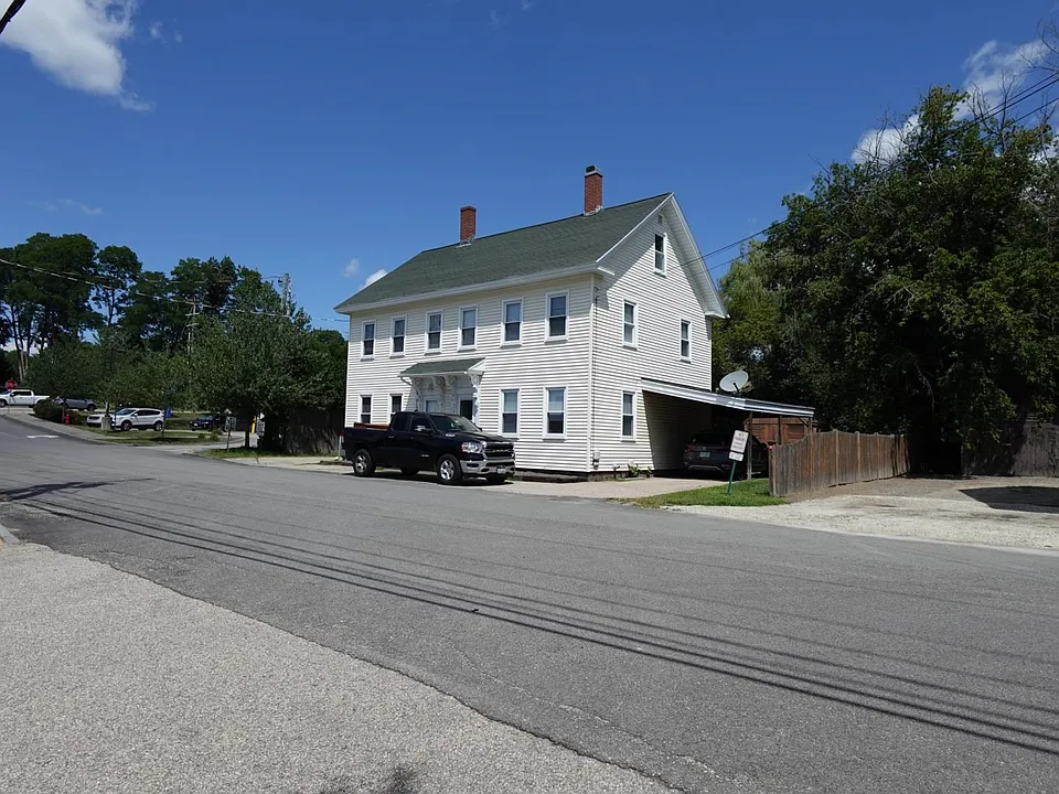 7 Charles St