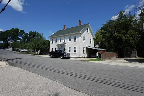 7 Charles St Photo 1