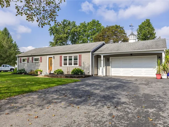 6 Hillside Dr, Spencerport, NY 14559
