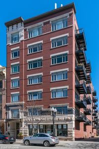 1429 N Wells St APT 402, Chicago, IL, 60610