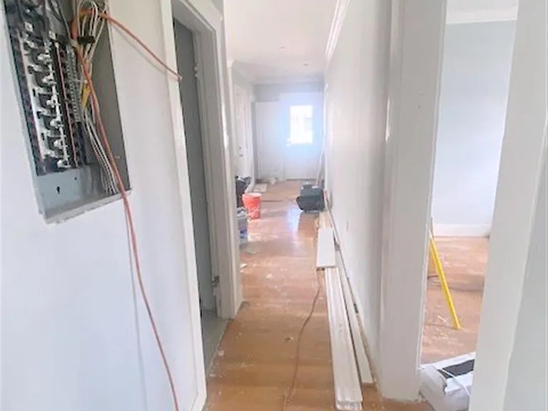 4 Edgar Ct #3 — Photo 3