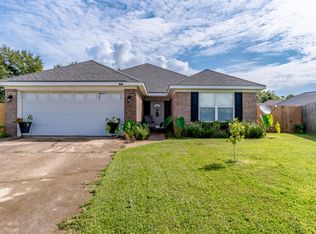 1910 Nile Ct, Foley, AL 36535