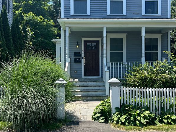 56 Church St W