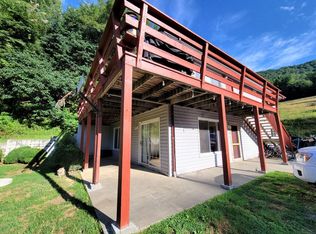 509 Pinnacle Dr, Boone, NC 28607