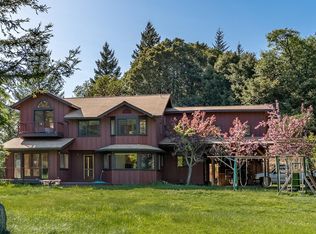 28801 Pinecrest Rd, Willits, CA 95490
