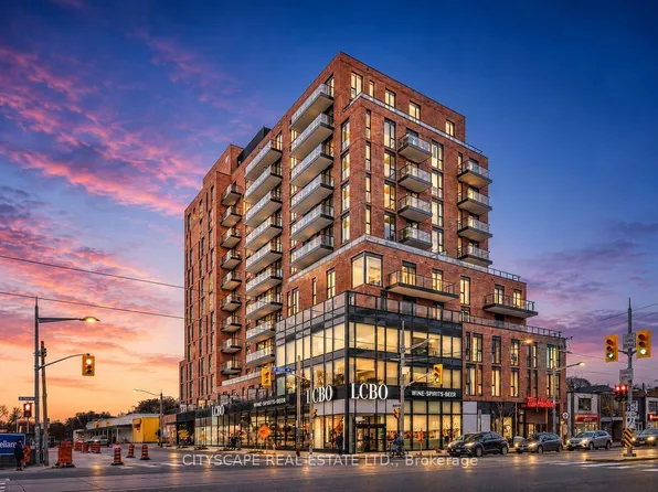 185 Alberta Ave #506, Toronto, ON M6C 0A5