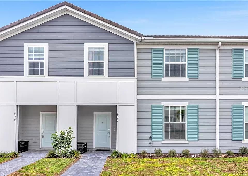 1st image of 7542 Oak Spring Ln