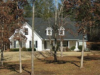 2nd image of 107 Benton Rd