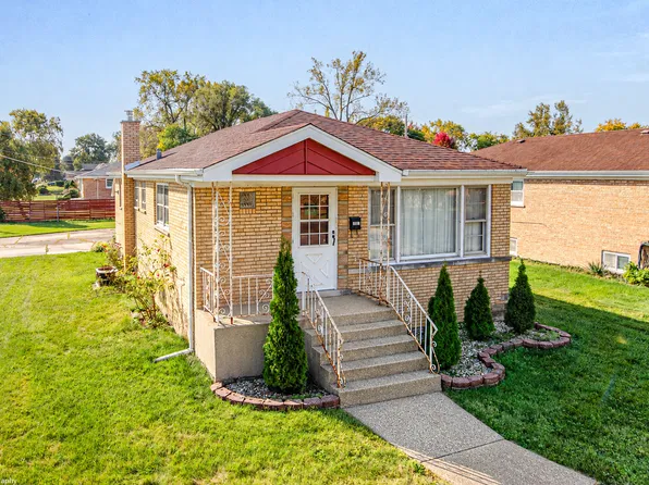 5101 W 83rd St, Oak Lawn, IL 60459