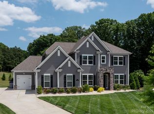 5126 Hyannis Ct, Weddington, NC 28104