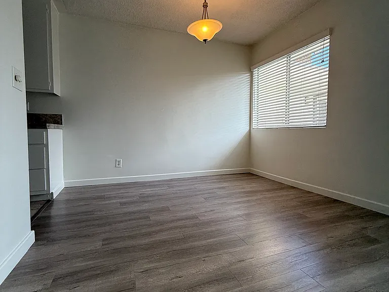 2020 Preuss Rd #209 — Photo 14