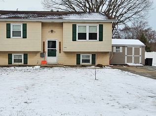 3556 Hamilton Rd, Erie, PA 16510