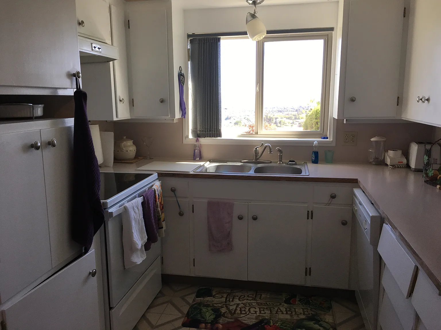 812 N 53rd Ave photo 1