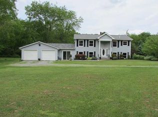 2042 Bigger Rd, Bulger, PA 15019