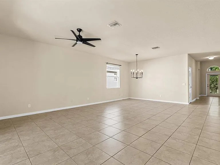 11711 Breadfruit Ln — Photo 18