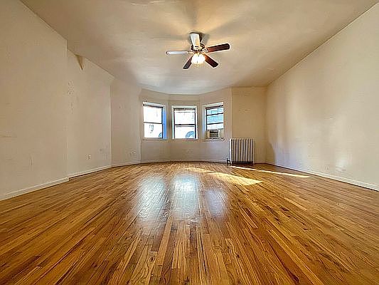 5th image of 256 W 73rd St #8A3