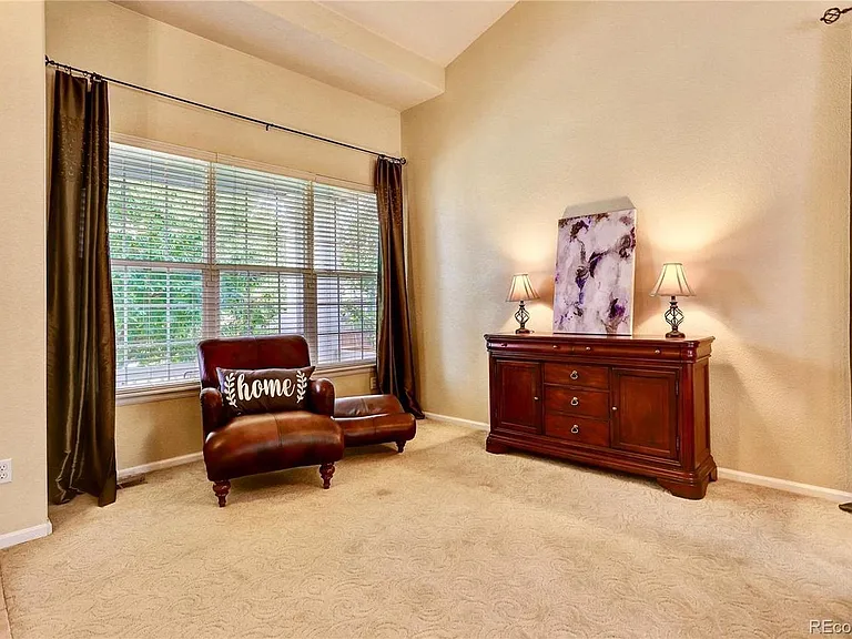 10281 Willowbridge Ct — Photo 5