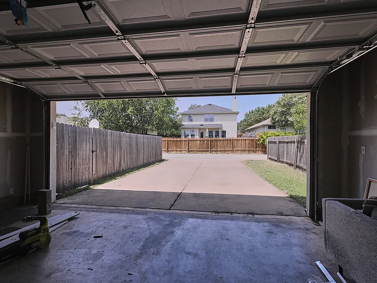 9316 Rowlands Sayle Rd — Photo 54