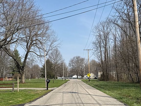 4th image of 2884 S Vienna Rd