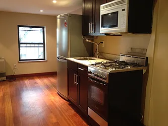 Rented by Manhattan Residential Group
