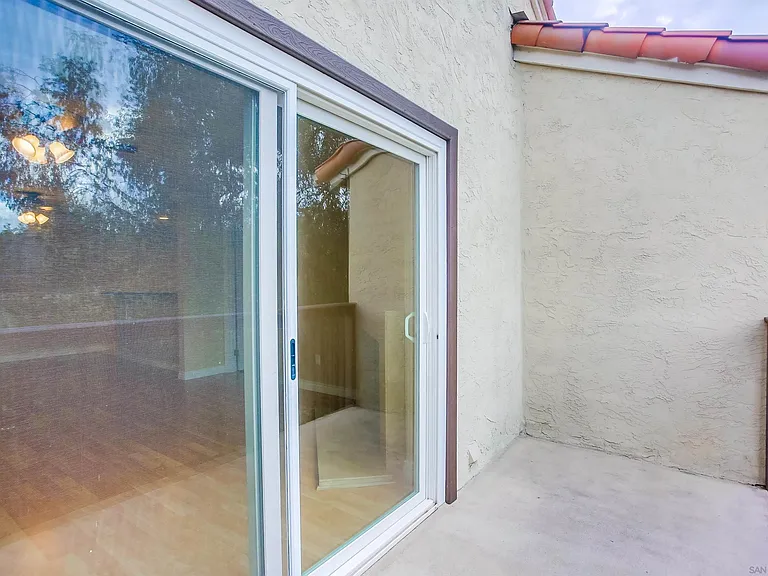 3513 Caminito Sierra #302 — Photo 8