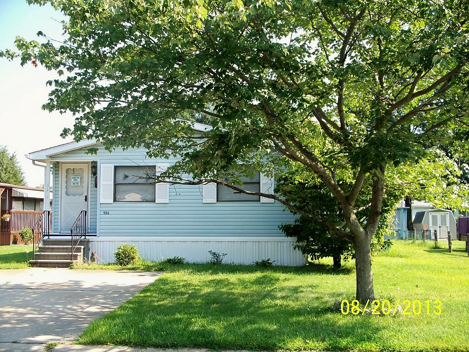 2nd image of 556 Ivy Ct