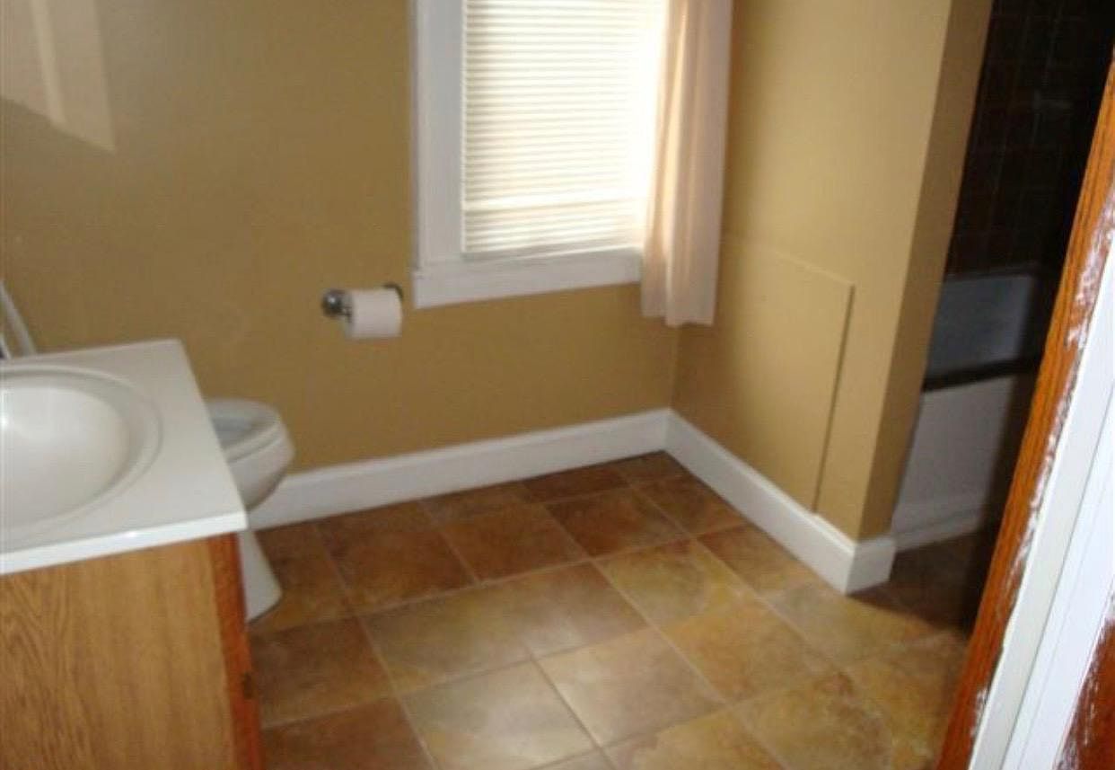 111 Kingwood St, WV 26501 Zillow