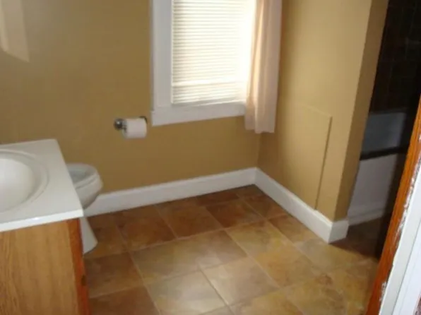 111 Kingwood St, Morgantown, WV 26501