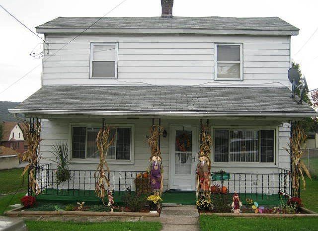 1st image of 1051 Cambria St