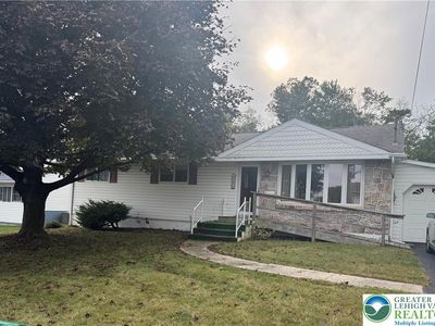 470 N 8th St, Lehighton, PA, 18235