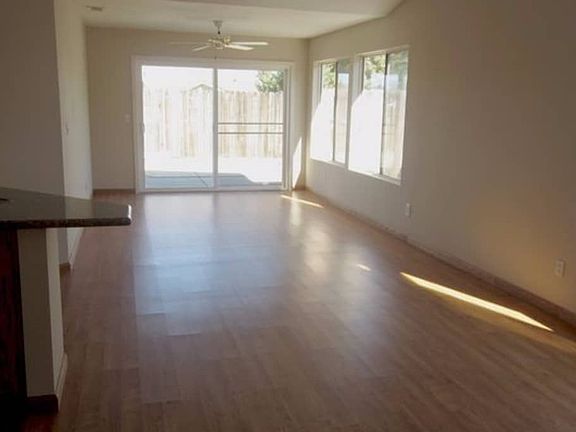 4th image of 1709 Fawn Glen Cir