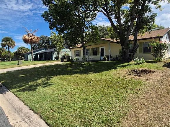 2nd image of 255 GARDENIA ROAD