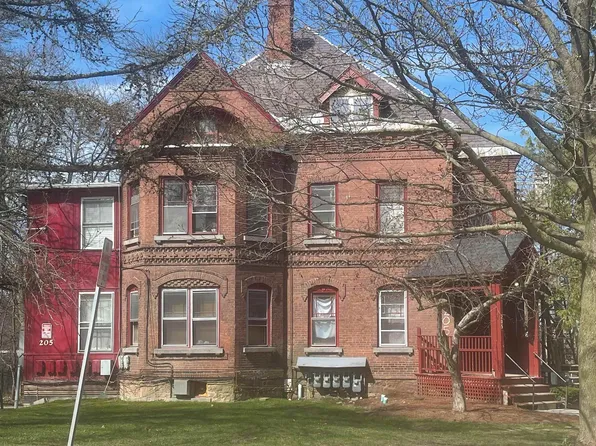 205 S Prospect Street, Burlington, VT 05401