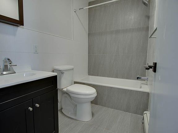 5th image of 544 W Side Ave #18Y